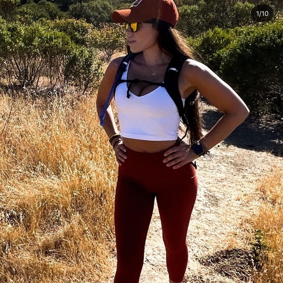 Meet your Posher, Britt - Picture 6 of 16